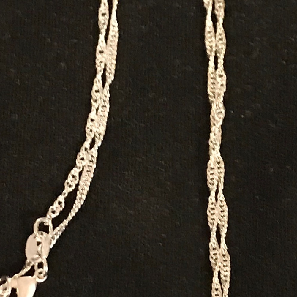 LAST ONE CAN'T GET ANYMORE!! NWOT H-D Heart Charm with Sterling Silver … - Picture 4 of 4